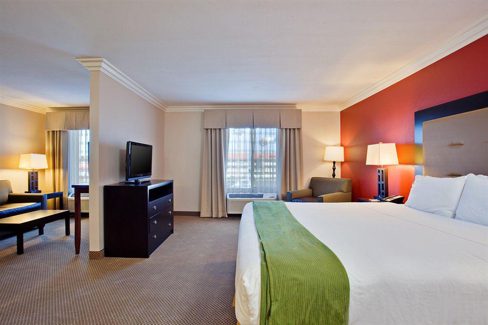Holiday Inn Express Hotel & Suites Twentynine Palms, An Ihg Hotel Kamer foto